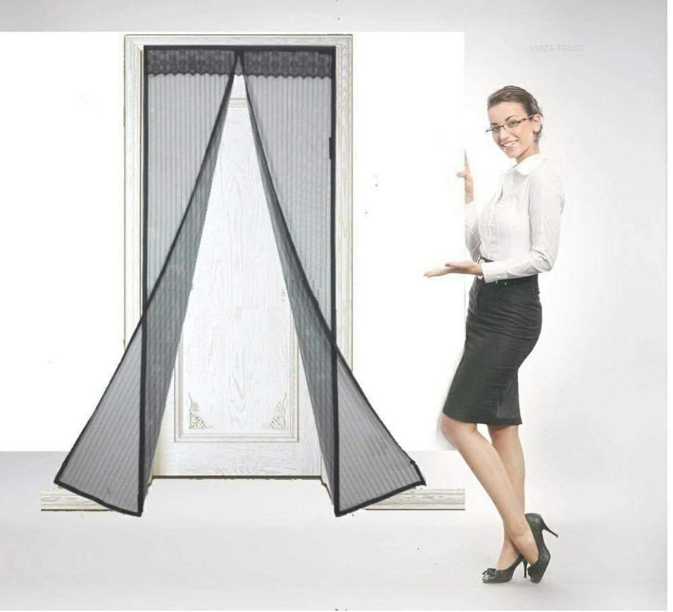 Magnetic Mesh Door Curtain – Keep Bugs Out Instantly